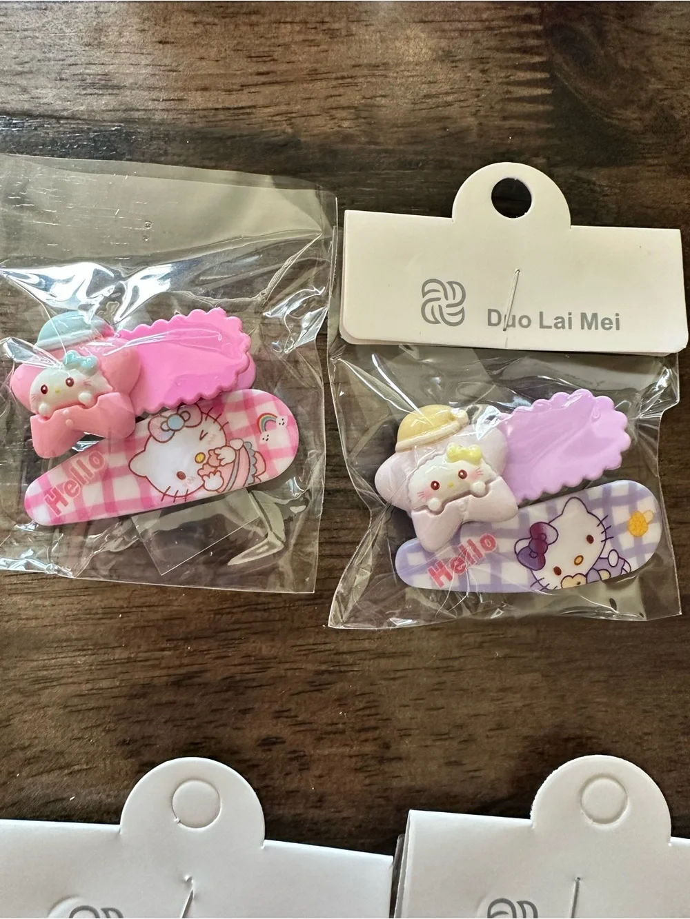 NWT Set of 4 Hello Kitty Child Size Hair Clips Barretts Pink & Purple
